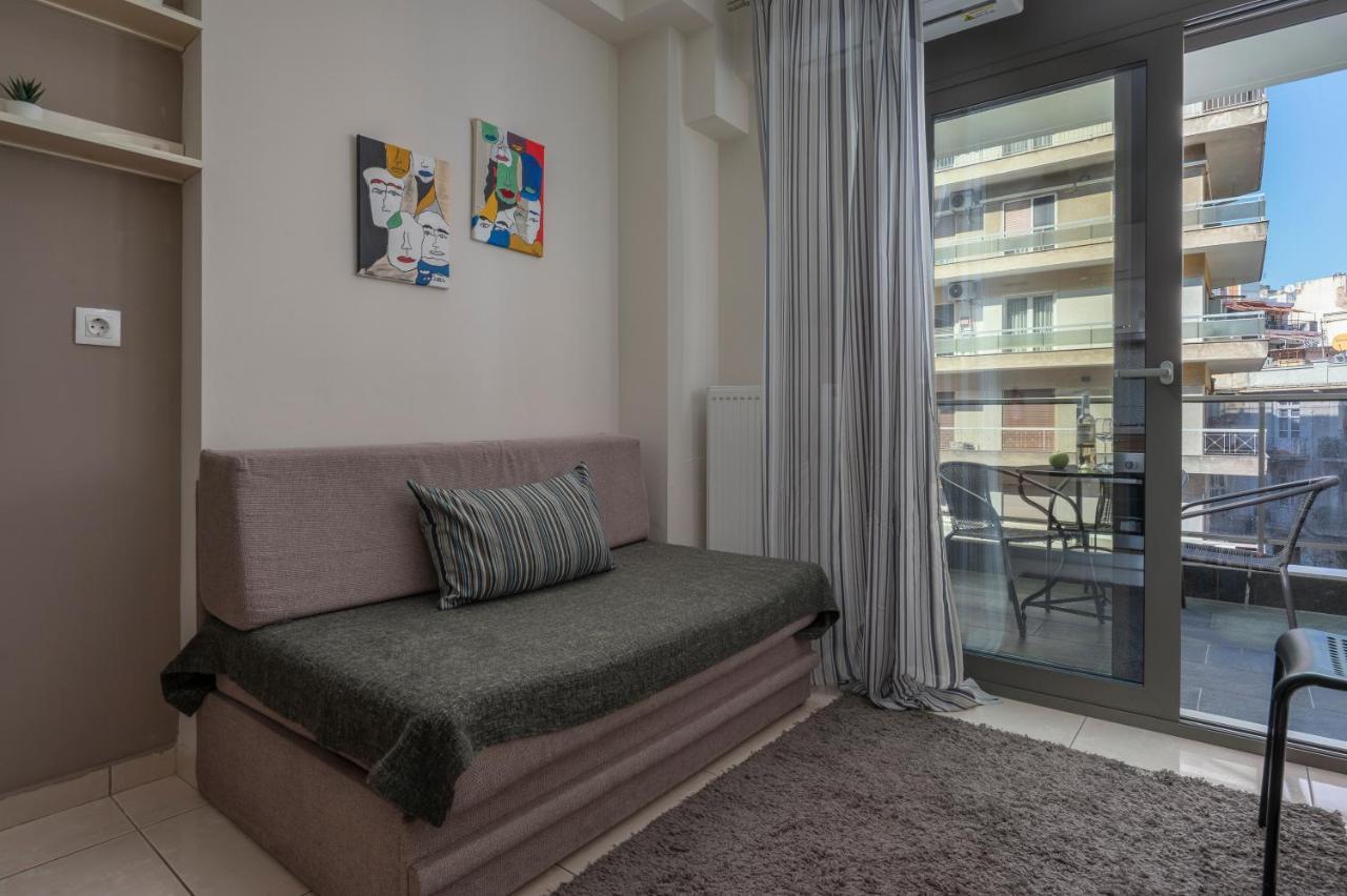 Kolomvou New Building Flat Apartment เทสซาโลนิกิ ภายนอก รูปภาพ